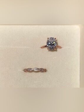 Rose Gold Oval Solitaire Ring with Pave Twist Wedding Band